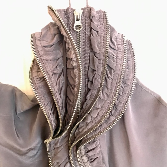 Zipper Ruffles Halter Dress - Picture 2 of 6